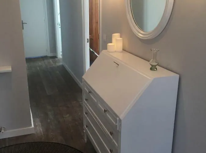 Getxo, Parking, Wifi, Metro Lägenhet *